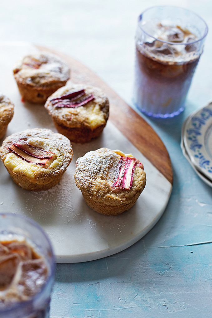 Brown Butter Rhubarb Cream Cheese Muffins--tender muffins with bits of tart rhubarb suspended in a brown butter batter with a tangy cream cheese center. 